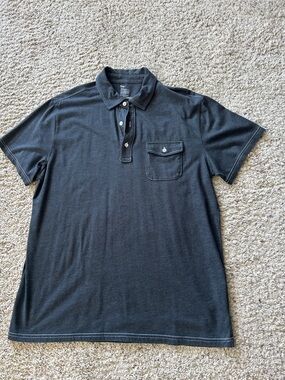 GAP Men's Short Sleeve Pocket Polo Shirt - Charcoal with White Stitching, Size L